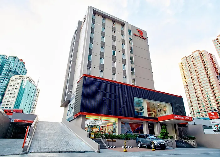 Red Planet Makati Amorsolo
